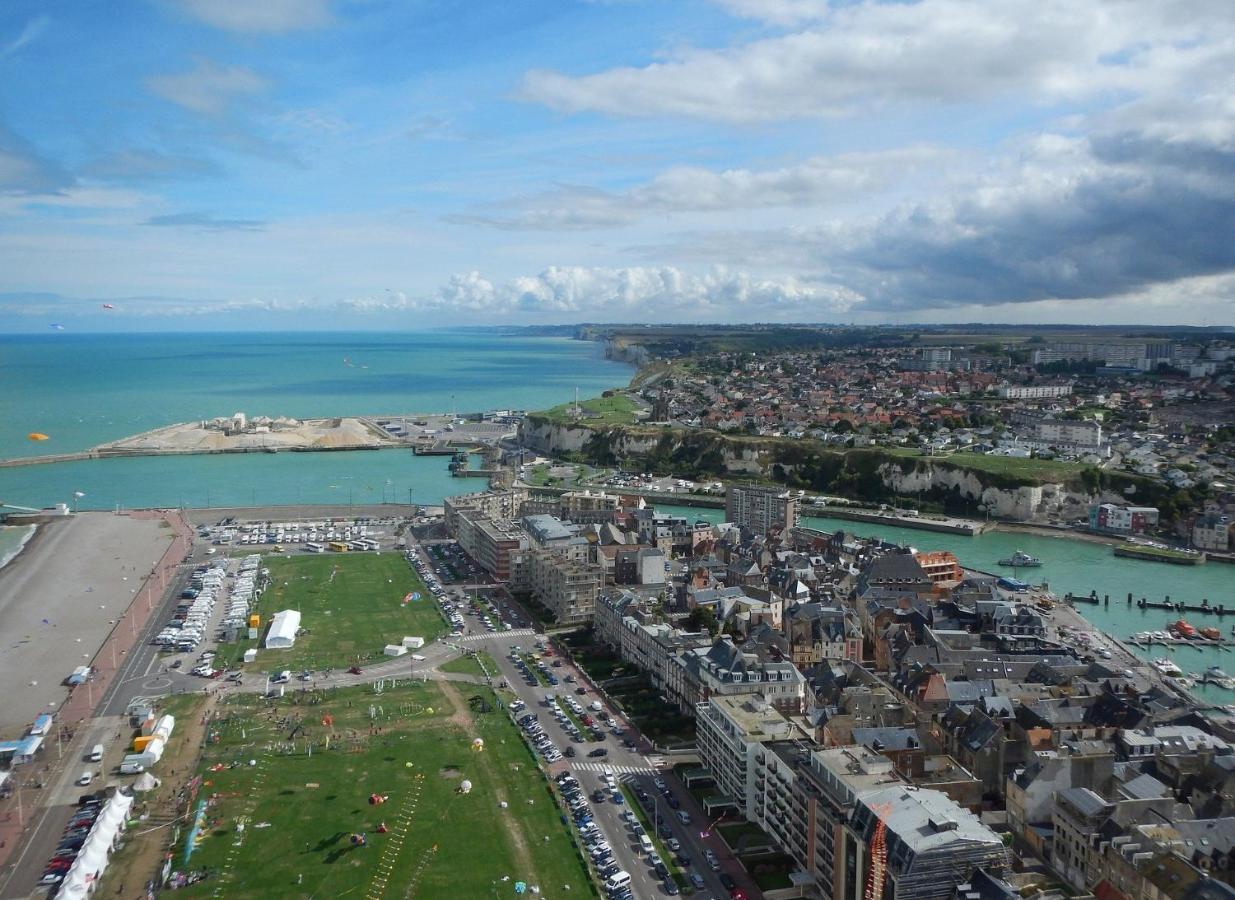 Le Confort Normand - Sur les quais&proxy plage - Chaleureux - Full équipé&netflix - Parking gratuit Dieppe Esterno foto
